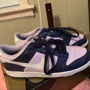 Does not fit. I’m a size 11 now